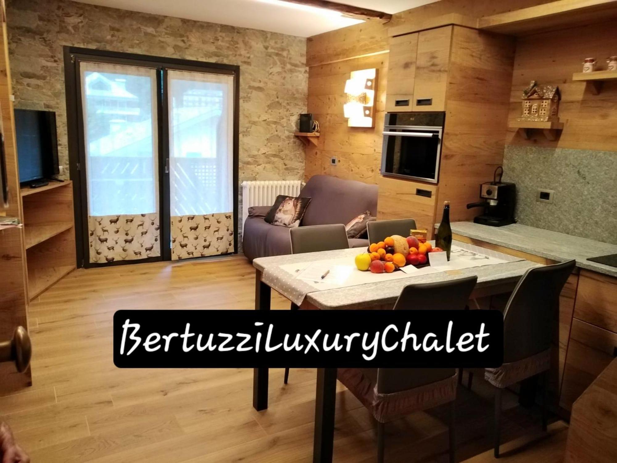 Bertuzzi Luxury Chalet Aprica Exterior foto
